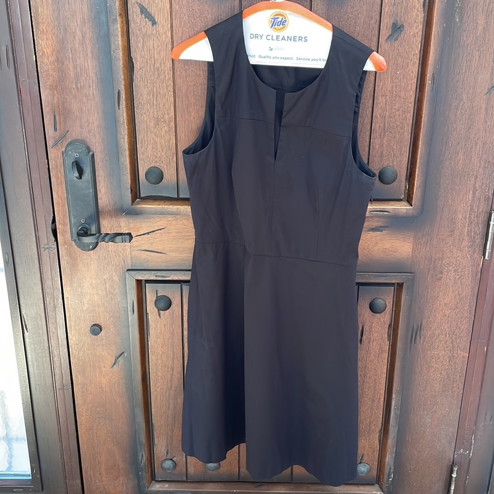 Theory Black Black V Neck Career Dress Pockets 10